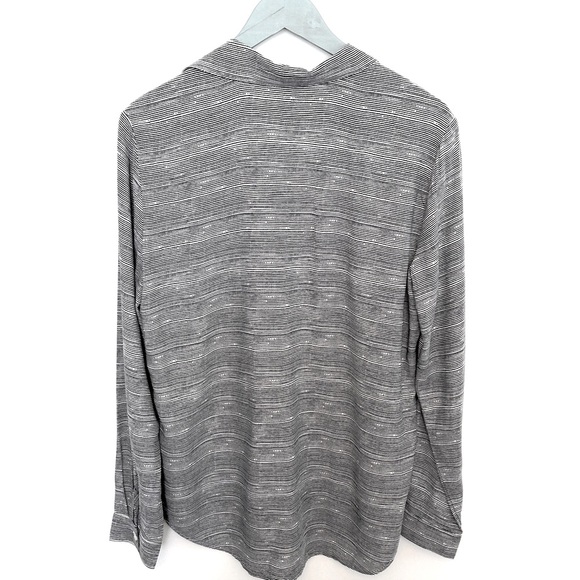 ANN TAYLOR | factory striped blouse size M NWT - Picture 8 of 10